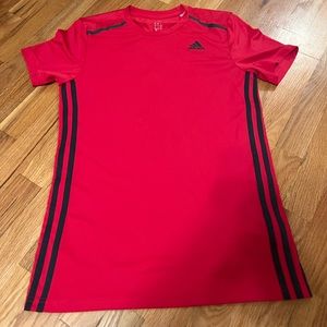 👕adidas t shirt small